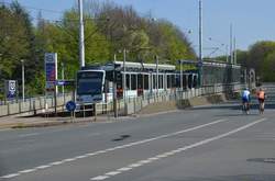 Unistraße Bochum - Ecke Brenscheder Straße mit U-Bahn U35