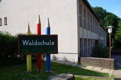 Eingang zum Schulgelände Waldschule Bochum (2)