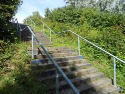 Südliche Treppe hoch zum Tippelsberg, Juli 2017 (1)