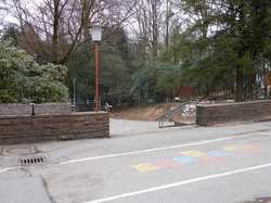 Schulhof Waldschule am Hustadtring 2013 (3)