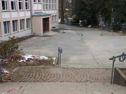 Schulhof Waldschule am Hustadtring 2013 (6)